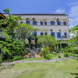 Oyo 4012 Ari ** Kuta (Bali)